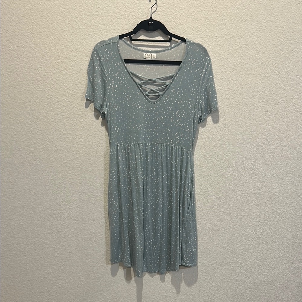 Stylish Blue Dress with Crisscross Neckline